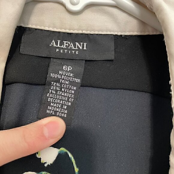 ALFANI PETITE Black Green Floral White? Collar Lace Sleeveless Button Blouse Top - Picture 2 of 16